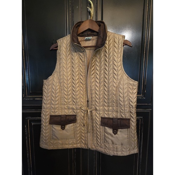 Mountain Lake Jackets & Blazers - Mountain Lake Xl Gold Quilted Vest, Faux Suede Accents, Cinch Waist, Cool Nights